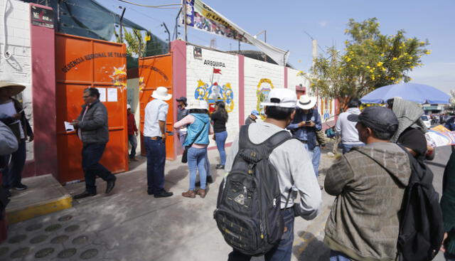 Trámite. En Transportes hay expectativa por modalidad.