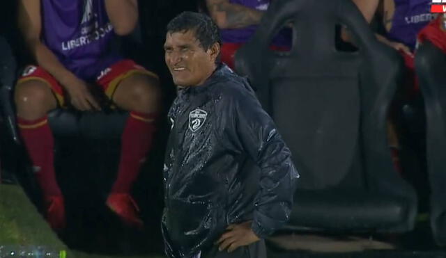 Mifflin Bermúdez se quedó atónito tras la última jugada. Foto: captura/ESPN