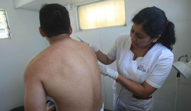 Médicos recomiendan que la población participe del despistaje cáncer de piel. Foto: La República