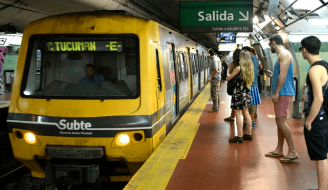 Metro de Lima: capital aún no cuenta con tren subterráneo y Chile ya utiliza el servicio. Foto: France 24