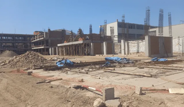 La obra de reconstrucción del colegio Mater Admirabilis está paralizada. Foto: Contraloría