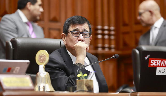 Titular de la Mesa Directiva señaló que solo se brinda bufet a los parlamentarios cuando hay Pleno. Foto: Congreso