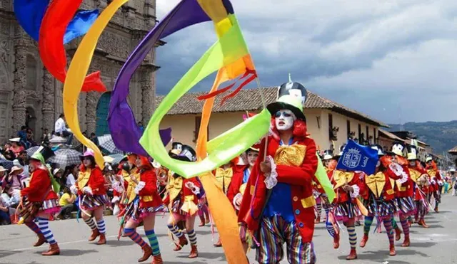Este lunes 20 continuará el Gran Corso de Carnaval. Foto: La Gentita de Cajamarca/Facebook