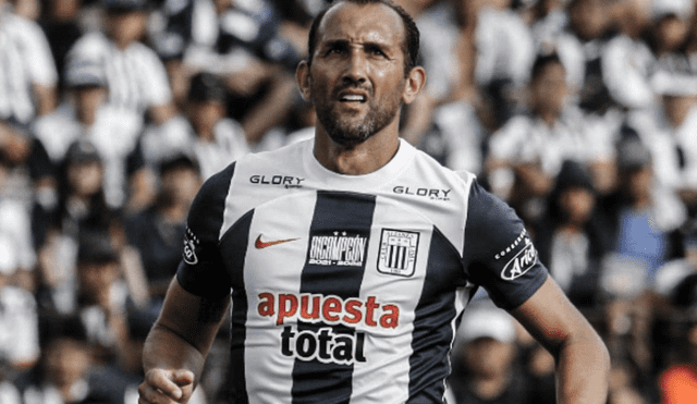 Hernán Barcos fue el goleador de Alianza Lima en el 2021 y 2022. Foto: La República/Luis Jiménez - Video: Entre Bolas
