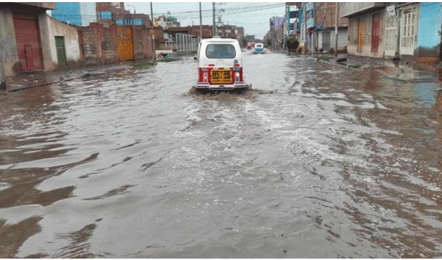 Fuertes lluvias continuarán, advirtió el Senamhi. Foto: Catacaos al día TV/Facebook