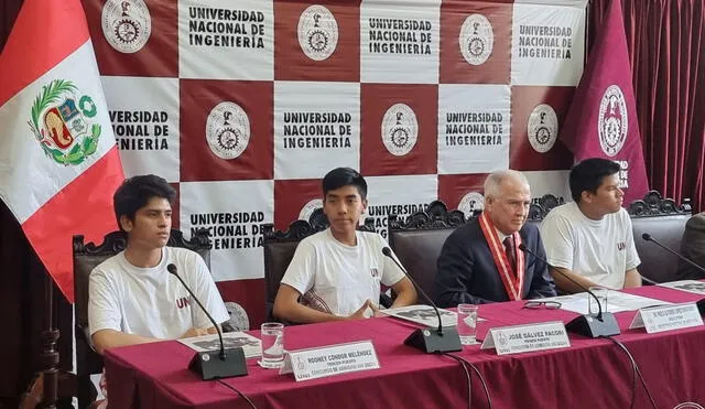 Adolescentes se mostraron muy contentos tras ingresar a la UNI. Foto: URPI - LR