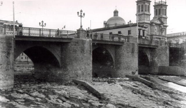 El puente Trujillo, ubicado en el Centro Histórico de Lima, es considerado como el más antiguo de la capital. Foto: repositorio PUCP