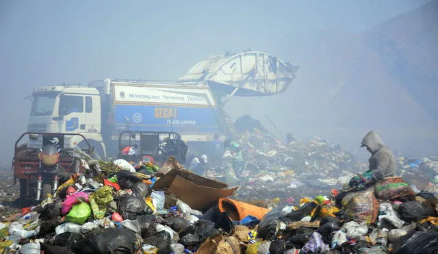 OEFA pidió que se ejecuten acciones de manera urgente para mejorar la disposición final de los residuos sólidos. Foto: La República