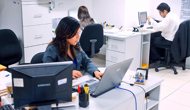 Conoce las bases para postular a esta convocatorias de trabajo y el cronograma oficial del proceso. Foto: Andina