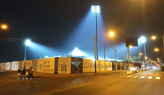 Así luce los exteriores del estadio Matute con el nuevo sistema de iluminación. Foto: Gol and Gol