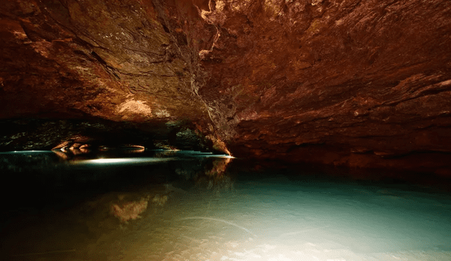 Parte superficial del "mar perdido", ubicado en las Cavernas de Craighead, Tennessee, EE. UU. Foto: Jay Williams / Flickr