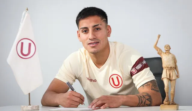 Jorge Murrugarra renovó contrato con los cremas hasta el 2024. Foto: Universitario