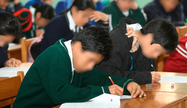 Según Indecopi, las escuelas deben informar a los tutores y padres de familia acerca de las condiciones de servicio antes de la matrícula. Foto: Andina
