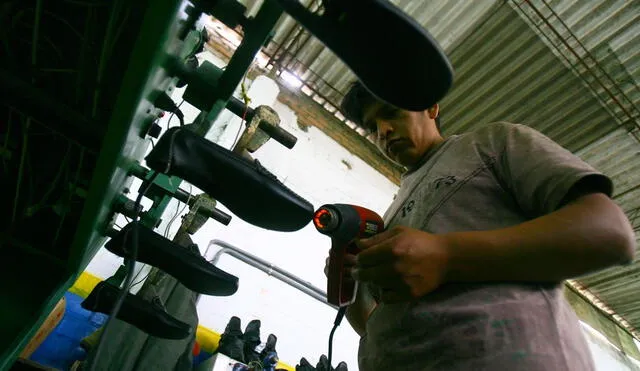 Autoridades capacitarán a fabricantes de calzado en Trujillo. Foto: La República