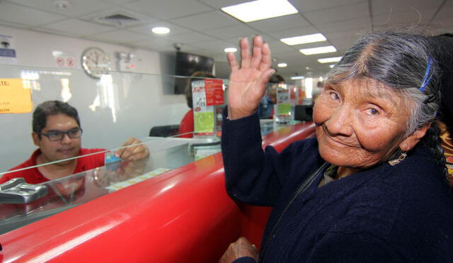 Entidad bancaria dio a conocer las fechas oficiales para los trabajadores y pensionistas del sector público. Foto: Andina