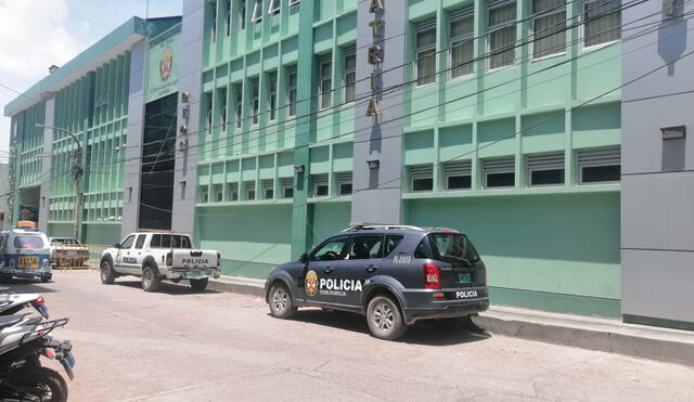 El agente fue intervenido en la Comisaría Sectorial de la PNP de Juliaca. Foto: Kléber Sánchez/URPI-LR