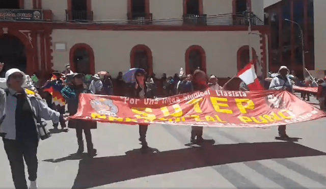 Sutep se suma a marchas en la región de Puno. Foto: Captura de video/Liubomir Fernández URPI-LR.