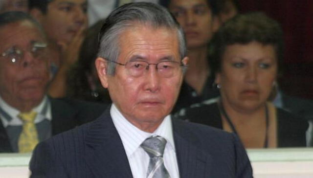 Fujimori sacó DNI con fecha falsa sobre su nacimiento / Foto: USI