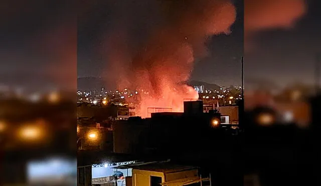 Bomberos ya se encuentran en la zona del siniestro. Foto: captura de Twitter