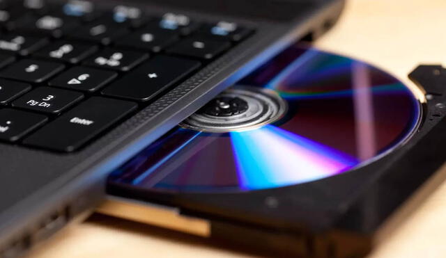 La eliminación del lector de CD o DVD también tiene beneficios para la portabilidad de la laptop. Foto: ComputerHoy