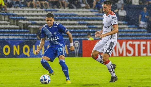 Emelec vs. Cuenca se miden en Guayaquil. Foto: composición GLR