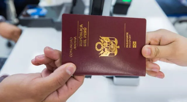 Si deseas un pasaporte electrónico urgente, existen muchas opciones a donde te puedes acercar para hacer los tramites. Foto: Migraciones