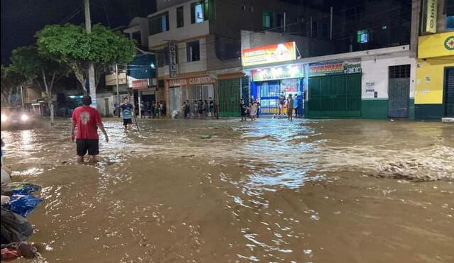 La población de Casma sufre por los efectos del ciclón Yaku. Foto: Huari Lindo