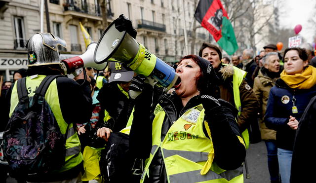 Las organizaciones sindicales francesas están lejos de dar por perdida la batalla por tumbar la reforma. Foto: EFE