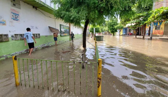 Lluvia intensa del miércoles provocó inundaciones. Foto: Almendra Ruesta/URPI-LR