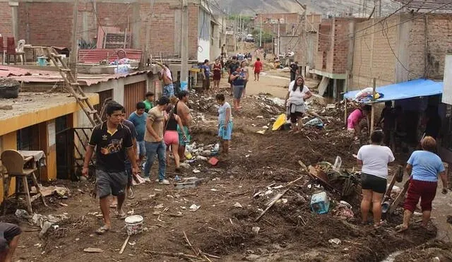 Lluvias y huaicos provocaron inundaciones. Foto: La República