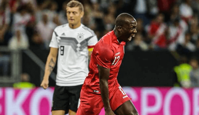 Luis Advíncula marcó el único gol de Perú ante Alemania en el 2018. Foto: FPF