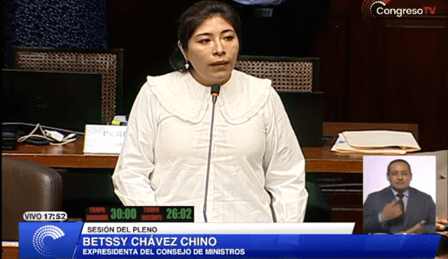 La congresista Betssy Chávez insistió en que el legislativo habría acaparado los poderes del Estado. Foto: captura Congreso