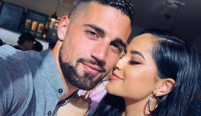 Novio de Becky G le habría sido infiel a la cantante a pocos días de casarse  Foto: Instagram / Becky G