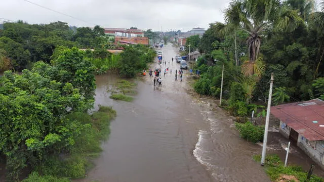 Pobladores del sector Atahualpa indican que las inundaciones ocurren cada año, por lo que piden ayuda a las autoridades. Foto: Richard Ramos / WhatsApp. VIDEO: Richard Ramos / WhatsApp