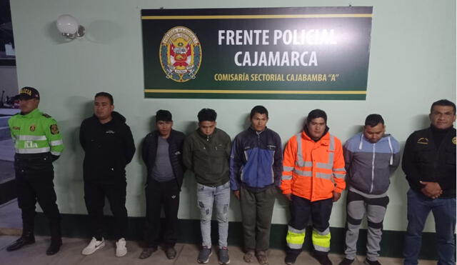 Los detenidos fueron trasladados a la sede del Frente Policial Cajamarca. Foto: PNP