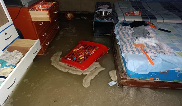 Pertenencias de familias se perdieron a consecuencia de la inundación. Foto: Noticias Piura 3.0
