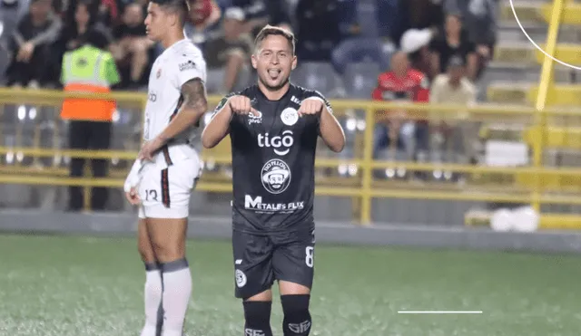 Sporting rompió una racha de 4 partidos sin ganarle al Alajuelense. Foto: Tigo Sports