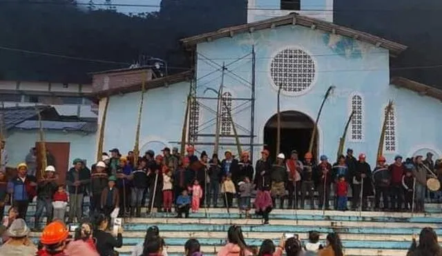 Los palmeros fueron recibidos por el alcalde provincial de Bolívar. Foto: cortesía