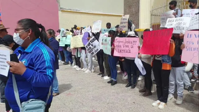 Prima de la víctima también se pronunció en contra de los nueve meses de prisión preventiva contra los acusados. Foto y video: Kléber Sánchez / La República