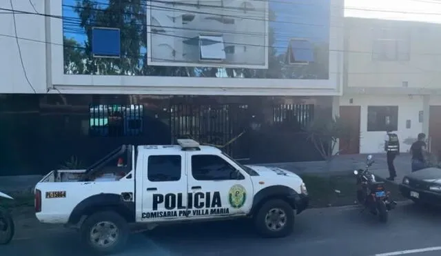 Agentes policiales de la comisaría de Villa María de Chimbote investigan el caso. Foto: Noticias en Red Chimbote