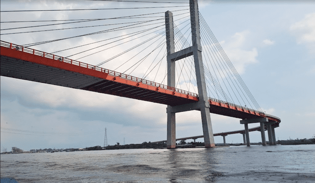 El puente Nanay ostenta el récord de ser, hasta la fecha, el más grande del Perú. Foto: Google/Jose Pinedo