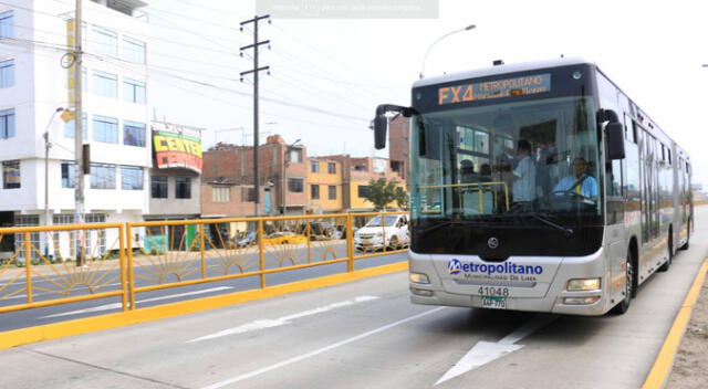 Los concesionarios y la (ATU) confirman que algunos buses han superado el kilometraje límite, pero indican que cuentan con las revisiones técnicas aseguradas. Foto: Luis Jiménez / LR