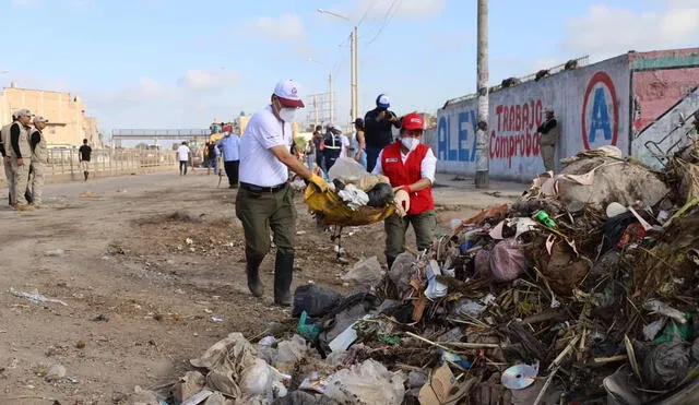 Alcalde de José Leonardo Ortiz anunció plan de educación para controlar arrojo de basura. Foto: La República