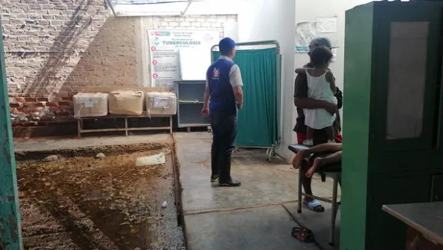 Los centros de salud son puntos vulnerables por las lluvias, afirmó Julio Hidalgo. Foto:  Defensoría del Pueblo