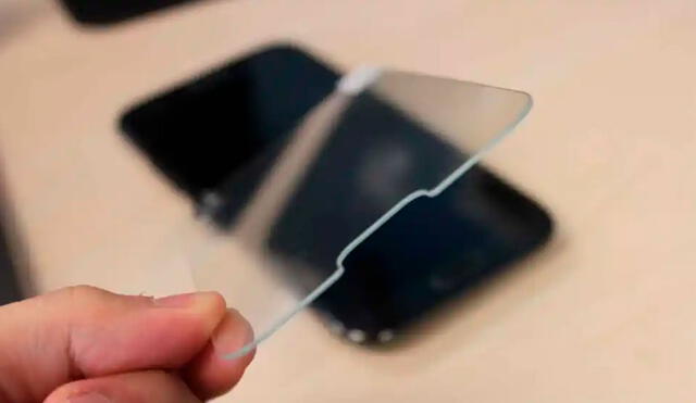 Las micas de cristal templado son más resistentes. Foto: El Androide Libre