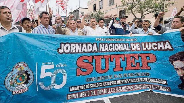 Los reclamos. El Sutep pide al Minedu continuar el proceso de evaluación y cubrir las plazas de nombramiento este año. Foto: difusión