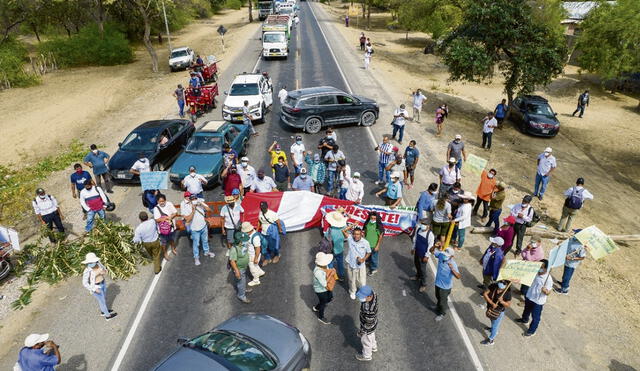 Protesta. Al descontento popular se han sumado los alcaldes distritales y provinciales. Exigen más atención del Gobierno. Foto: difusión