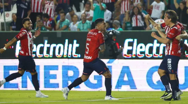 El Rebaño Sagrado se ubica entre los cuatro primeros de la tabla con esta victoria. Foto: Chivas | Video: Claro Sports