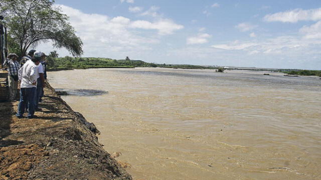 Río Chira podría afectar a miles de familias. Foto: Catacaos Al Día TV