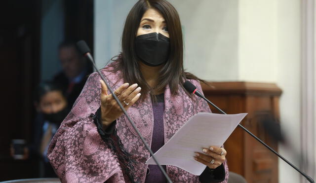 María Cordero Jon Tay congresista es investigada por el Ministerio Público por el presunto delito concusión. Foto: Congreso